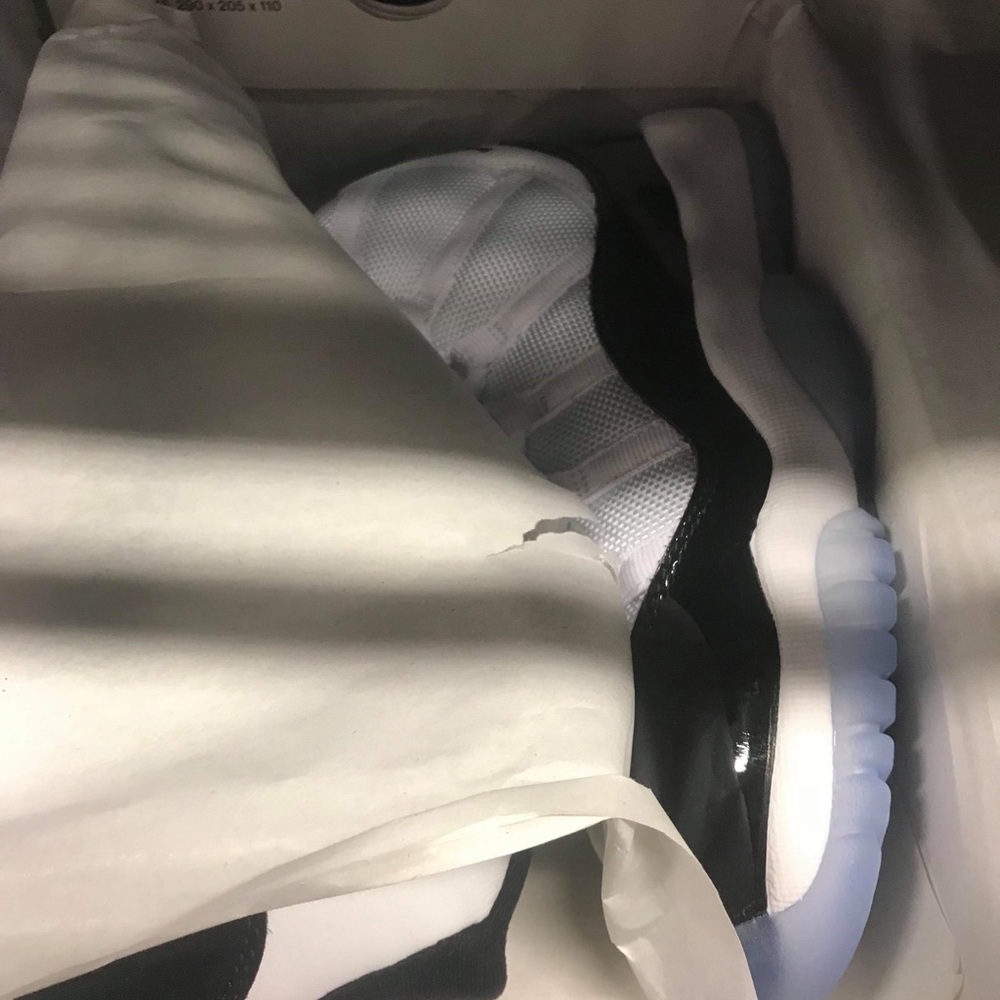 Jordan 11